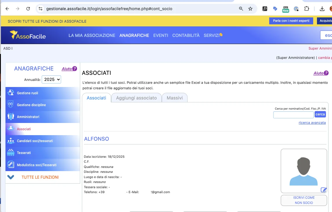 Screenshot gestionale AssoFacile - sezione Anagrafiche: scheda socio con dati, qualifica e disciplina sportiva
